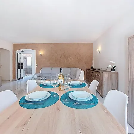 Mauclair-2 By Interhome Semesterbostad Saint-Cyprien (Pyrenees-Orientales)